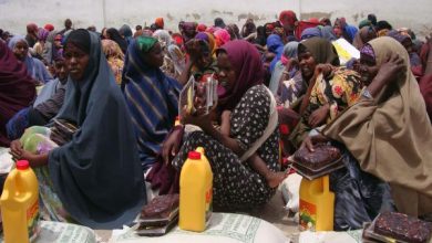 Somali women and children1715004844
